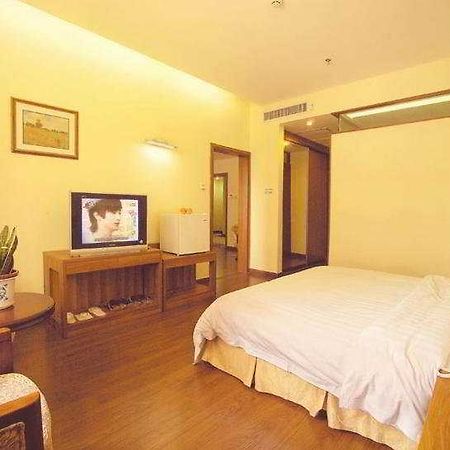 Star City Hotel Guangzhou Room photo